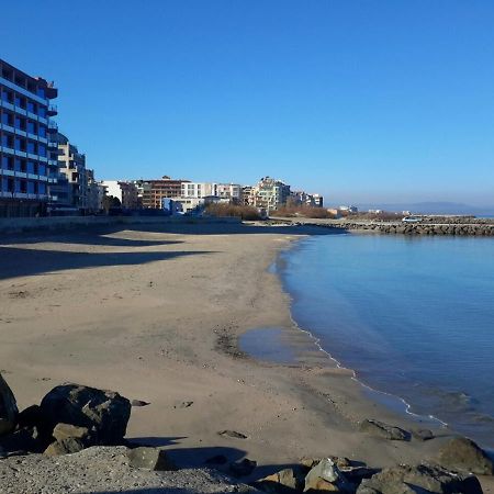 Айвазовский Парк Pomorie Esterno foto