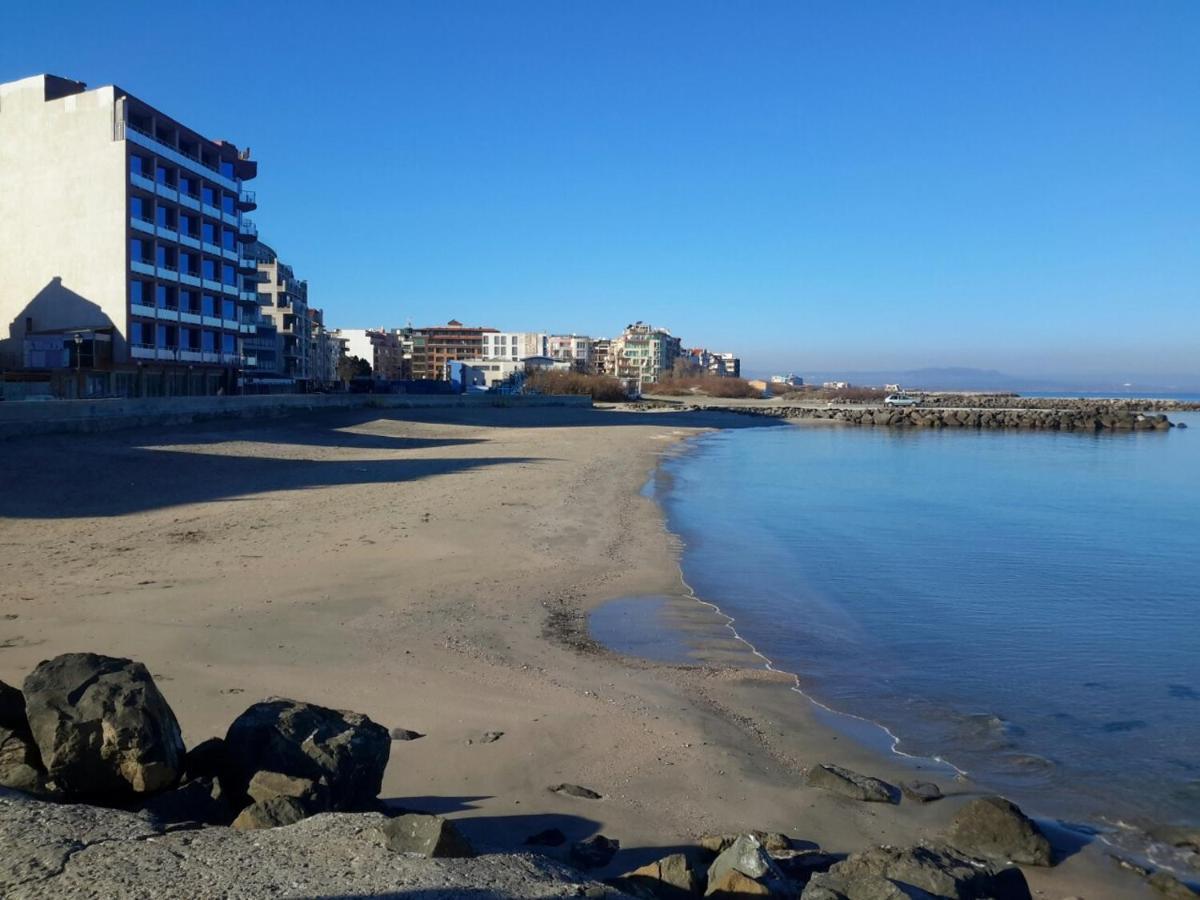 Айвазовский Парк Pomorie Esterno foto